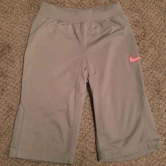 Cleaning my closet - Picture 1 of 2